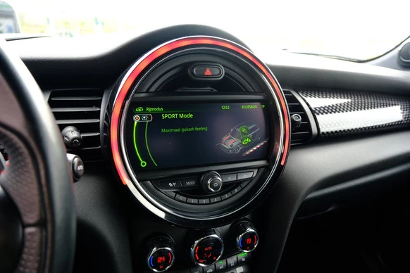 MINI Cooper S - Afbeelding 28 van 30