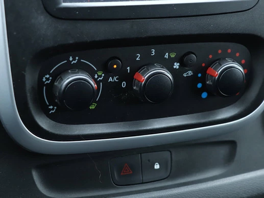 Renault Trafic - Afbeelding 17 van 25