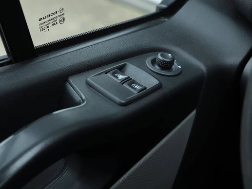 Renault Trafic - Afbeelding 18 van 25