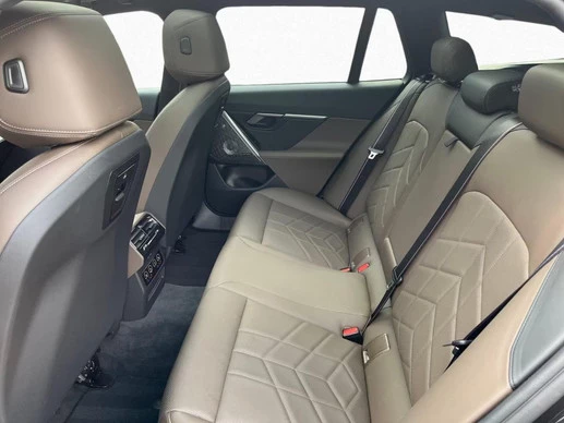 BMW i5 - Afbeelding 6 van 10