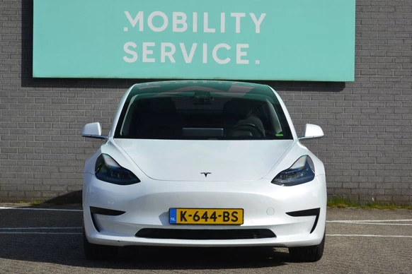 Tesla Model 3 - Afbeelding 4 van 30
