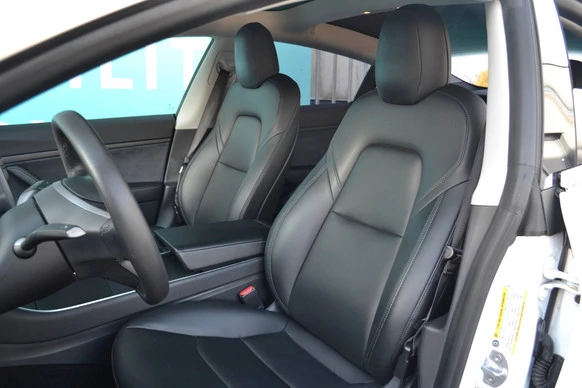 Tesla Model 3 - Afbeelding 15 van 30