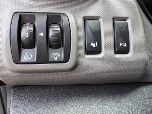 Renault Trafic - Afbeelding 22 van 27