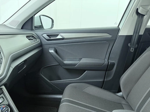 Volkswagen T-Roc - Afbeelding 23 van 30