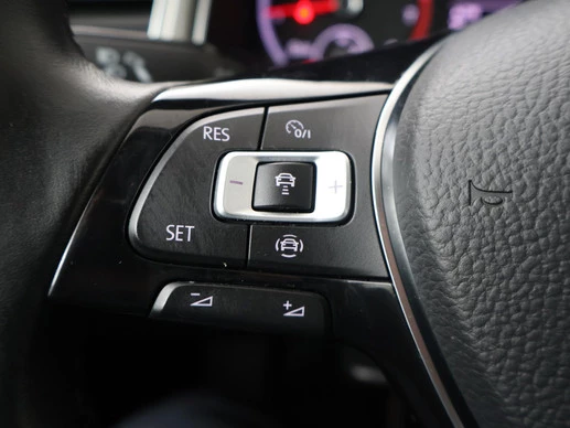 Volkswagen T-Roc - Afbeelding 8 van 30