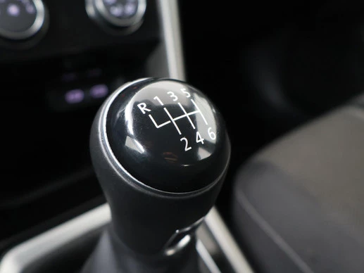 Volkswagen T-Roc - Afbeelding 20 van 30