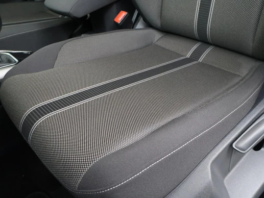 Volkswagen T-Roc - Afbeelding 24 van 30