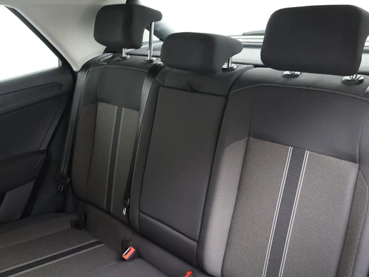 Volkswagen T-Roc - Afbeelding 26 van 30