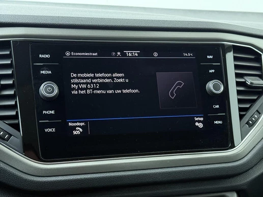 Volkswagen T-Roc - Afbeelding 14 van 30