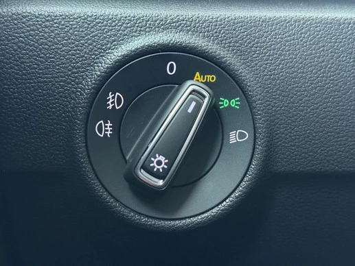 Volkswagen T-Roc - Afbeelding 27 van 30