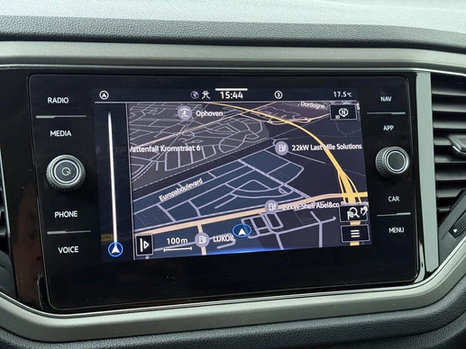 Volkswagen T-Roc - Afbeelding 15 van 30