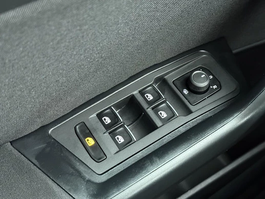 Volkswagen T-Roc - Afbeelding 23 van 30