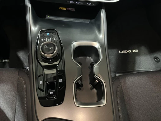 Lexus RZ - Afbeelding 25 van 30