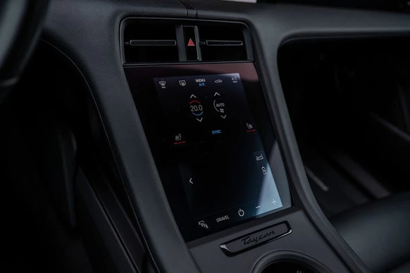 Porsche Taycan - Afbeelding 21 van 30