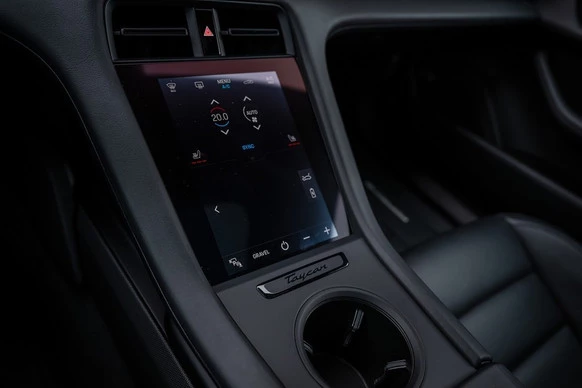 Porsche Taycan - Afbeelding 22 van 30