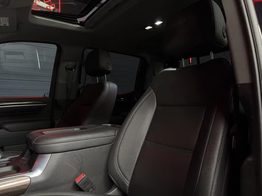 Chevrolet Silverado - Afbeelding 7 van 30