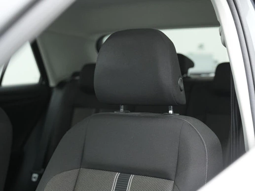 Volkswagen T-Roc - Afbeelding 19 van 30