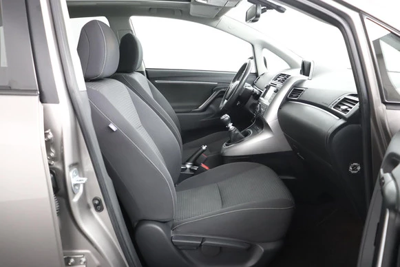 Toyota Verso - Afbeelding 17 van 30