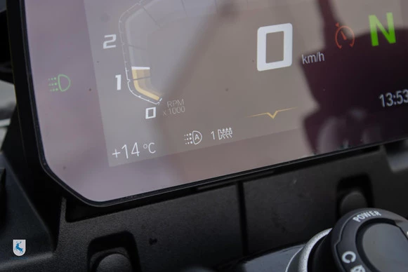 BMW F 900 GS - Afbeelding 8 van 15