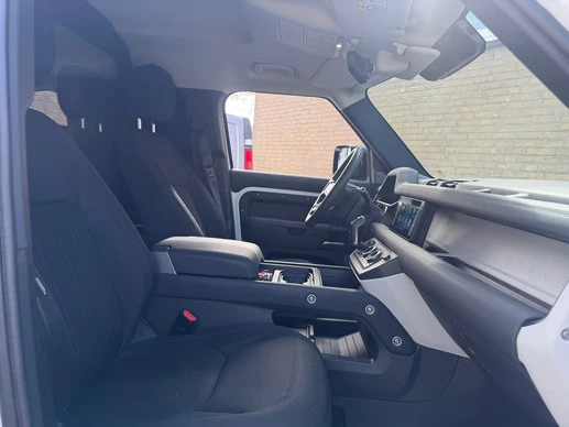 Land Rover Defender - Afbeelding 7 van 30