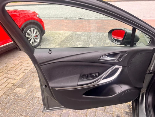 Opel Astra - Afbeelding 8 van 30