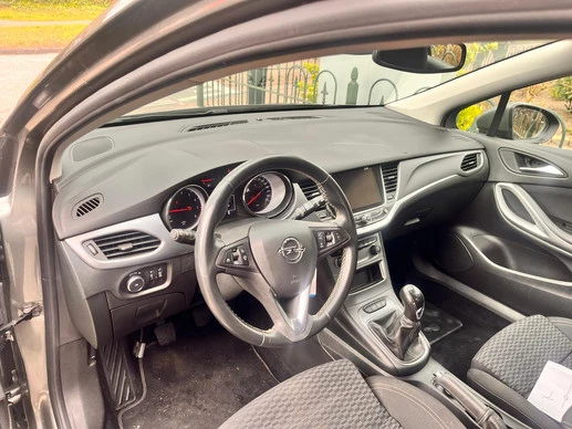 Opel Astra - Afbeelding 13 van 30