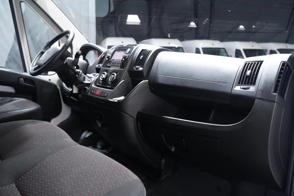 Peugeot Boxer - Afbeelding 22 van 30