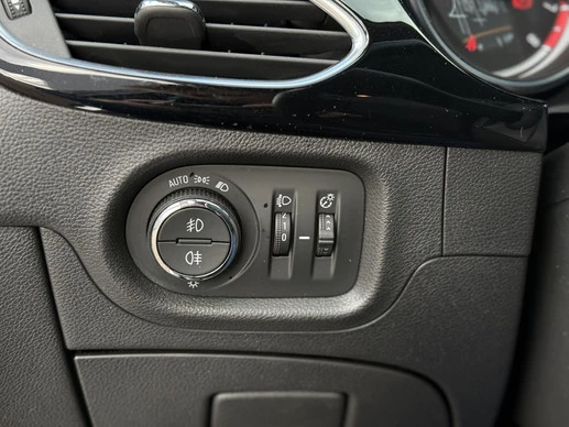 Opel Astra - Afbeelding 10 van 30