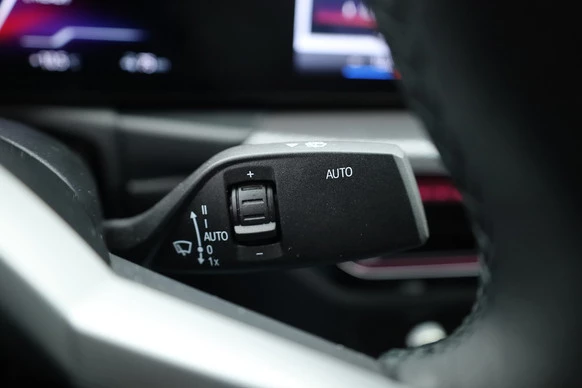 BMW i4 - Afbeelding 18 van 30