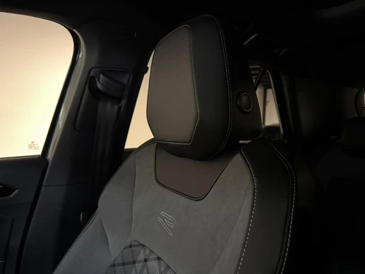 Volkswagen T-Roc - Afbeelding 24 van 30