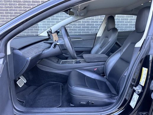 Tesla Model 3 - Afbeelding 11 van 30