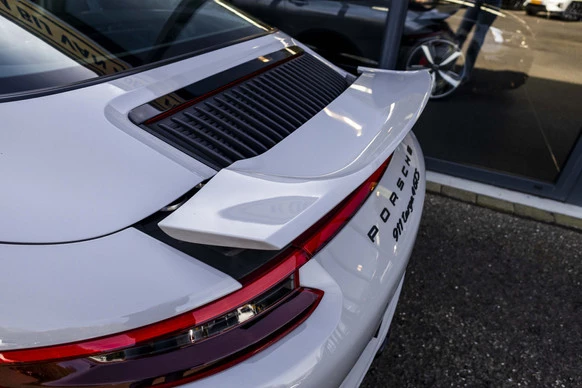 Porsche 911 - Afbeelding 27 van 30