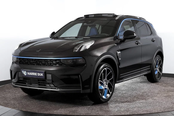 Lynk & Co 01 - Afbeelding 1 van 30