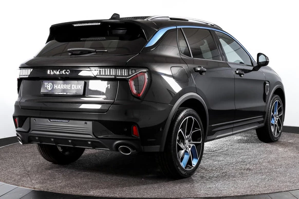 Lynk & Co 01 - Afbeelding 2 van 30