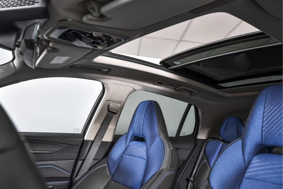 Lynk & Co 01 - Afbeelding 16 van 30