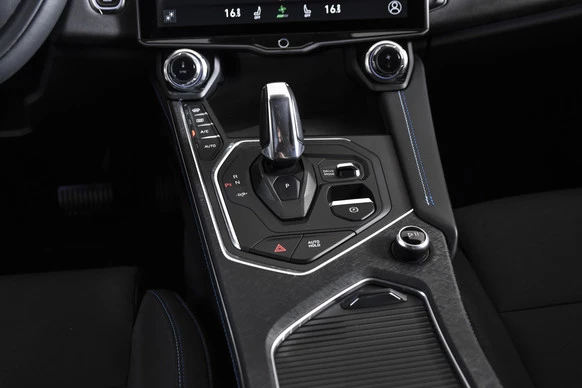 Lynk & Co 01 - Afbeelding 30 van 30