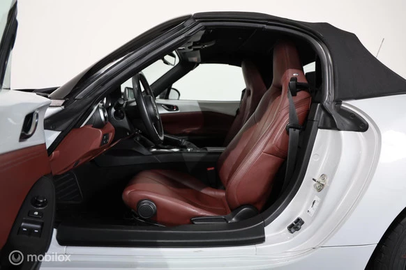 Mazda MX-5 - Afbeelding 14 van 28