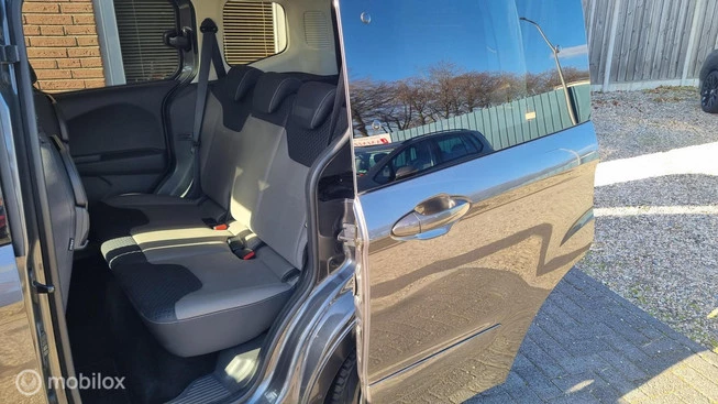 Ford Tourneo Courier - Afbeelding 4 van 21