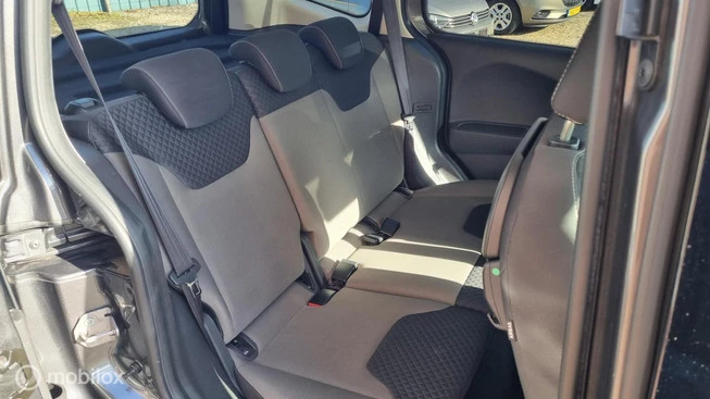 Ford Tourneo Courier - Afbeelding 9 van 21