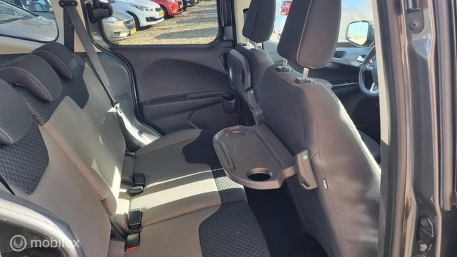 Ford Tourneo Courier - Afbeelding 10 van 21