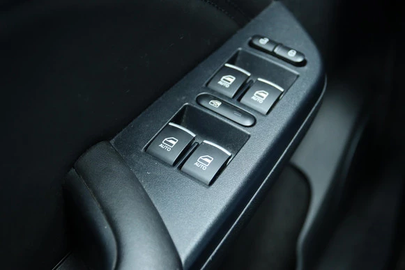 Seres 3 - Afbeelding 26 van 30