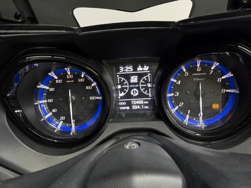 Yamaha T-MAX - Afbeelding 7 van 13