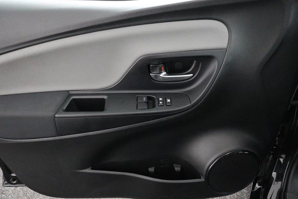 Toyota Yaris - Afbeelding 28 van 30