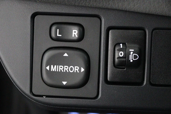 Toyota Yaris - Afbeelding 30 van 30