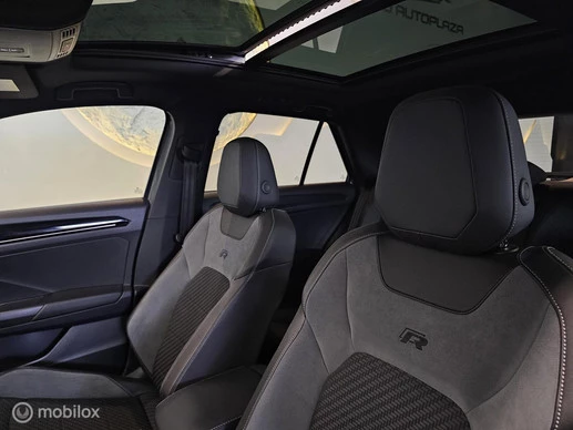 Volkswagen T-Roc - Afbeelding 28 van 30
