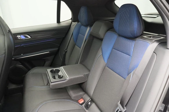 Lynk & Co 01 - Afbeelding 18 van 30