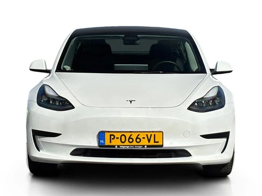 Tesla Model 3 - Afbeelding 18 van 26