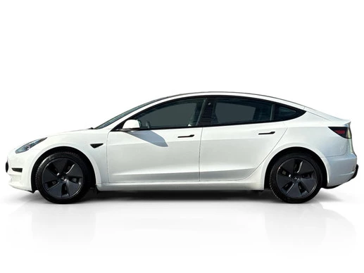 Tesla Model 3 - Afbeelding 24 van 26