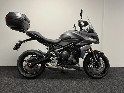 Triumph Tiger - Afbeelding 1 van 23