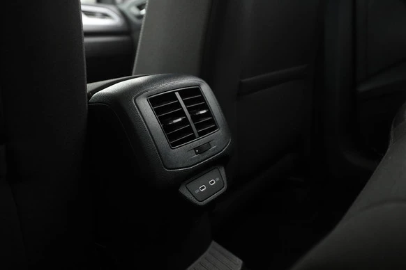 Volkswagen T-Roc - Afbeelding 21 van 30